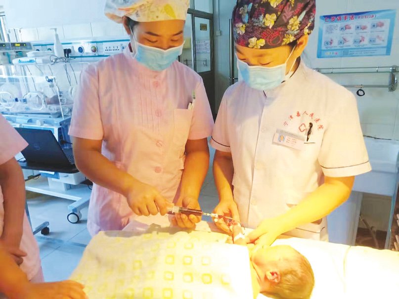 加查县妇婴监护型护送